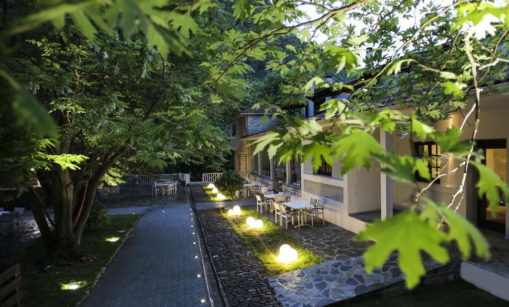 Gefyri Hotel Konitsa Esterno foto
